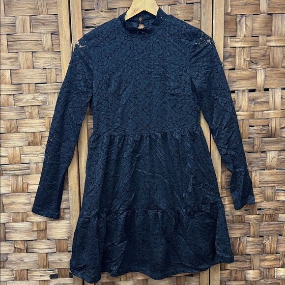 Streetwear Society Dresses & Skirts - Women’s Black Streetwear society dresses sz Medium